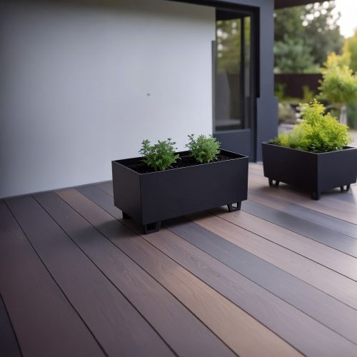 Duracube Orta Boy Metal Saksı – Siyah